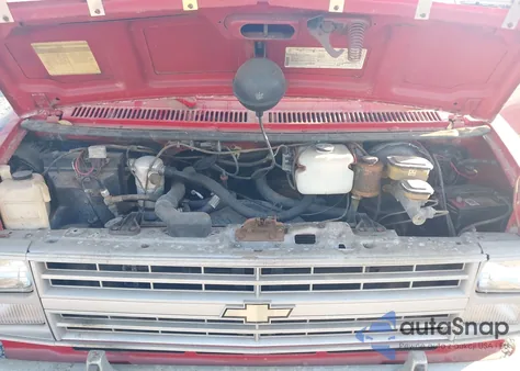 1986 Chevrolet G20 из США, поврежденный, VIN 2GBEG25H1G4162023